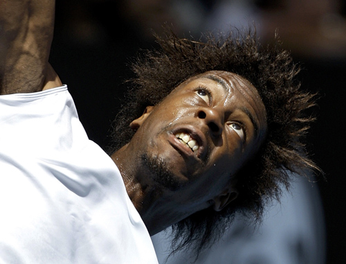 gael monfils shoes. gael. Between points, Monfils