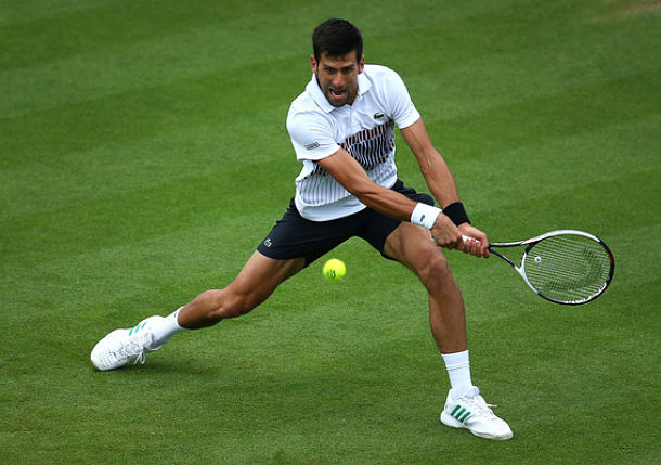 Djokovic Defeats Pospisil in First Match on Grass 