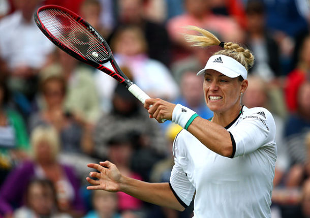Race for No.1 Heats up as Halep, Kerber Win in Eastbourne  