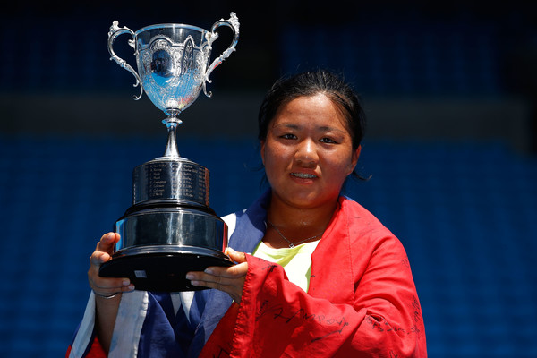 En Shuo Liang Wins Aussie Open Girls Title 
