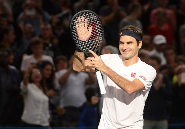 Federer Scorches Nishikori to Set Paris Semifinal with Djokovic   