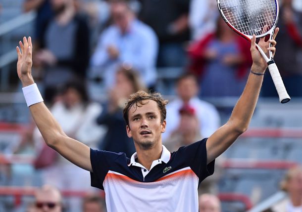 ATP Rankings: Medvedev Top 5, Bautista Agut Top 10, FAA Top 20 