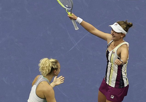 Krejcikova and Siniakova Complete Career Doubles Slam at US Open 