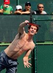 andy-murray-indian-wells-practice-shirtless-2