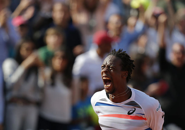 Andy Roddick Calls Gael Monfils out on Twitter, Takes it Back, Calls Him out Again 
