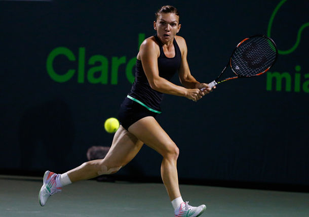 Simona Halep Received Twitter Death Threat While Playing Stuttgart 