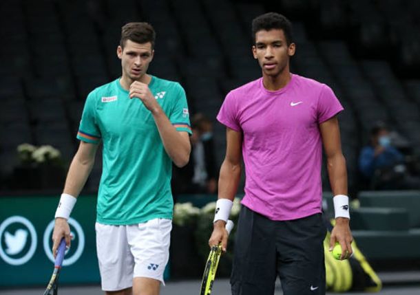 Auger-Aliassime and Hurkacz Cap Paris Run with Miracle Finish 