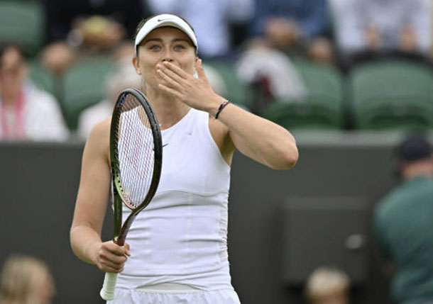 Kvitova and Badosa Set to Lock Horns in Wimbledon's Third Round  
