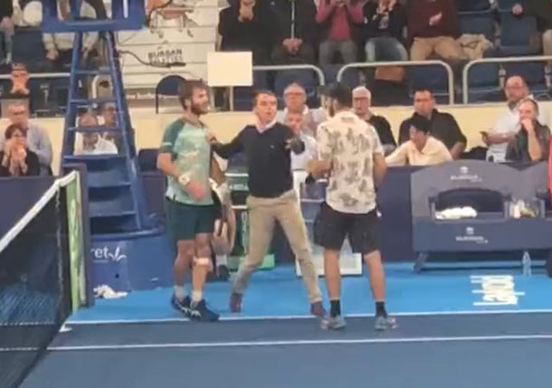 Moutet and Andreev Nearly Come to Blows at Net after Match in Orleans 