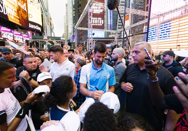 Djokovic Faces Fritz in Times Square Waterdrop Exo 