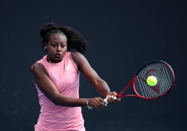 Parks Place: Parks Grounds Garcia for First WTA Title in Lyon 