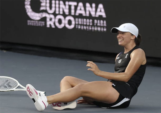 1GA! Swiatek Dominates Pegula to Lock up WTA Finals Title and No.1 Ranking 