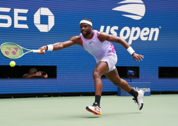 Foenomenal: Tiafoe Subdues Shelton in 5, Returns to US Open 4th Round  