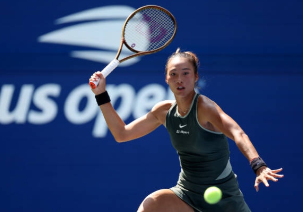 Golden State: Zheng Rallies Past Anisimova in US Open Opener 