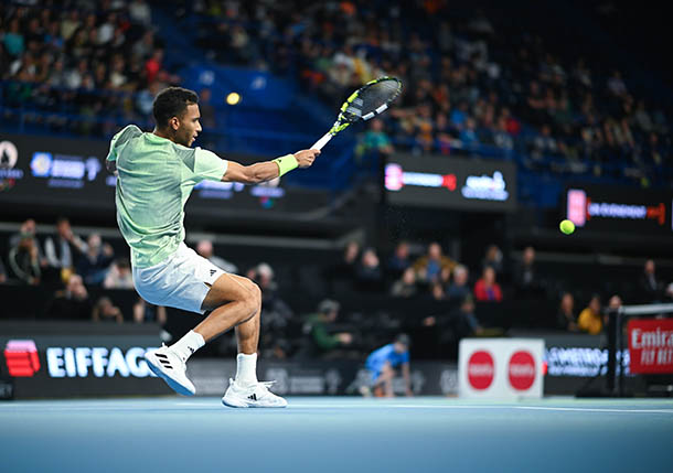 Auger-Aliassime Serves Up a Victory in Marseille  