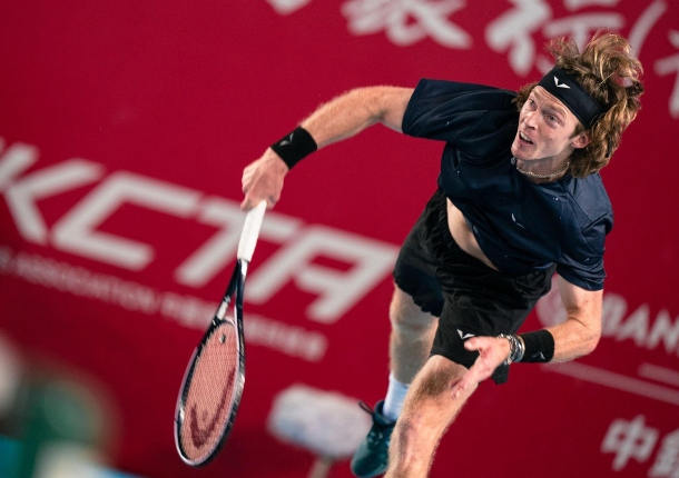 Party Thrasher: Rublev Beats Broady in Hong Kong Opener 