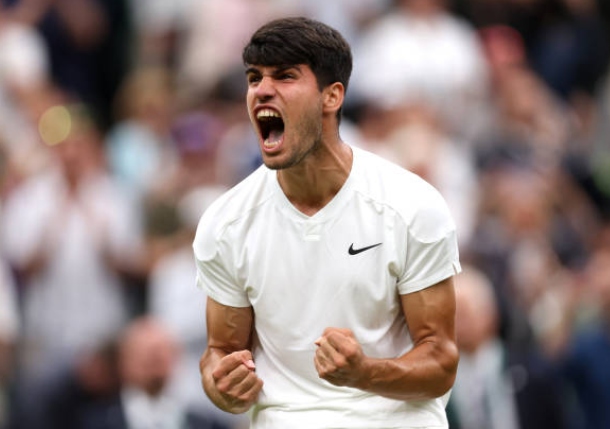 Alive in 5: Alcaraz Fights off Tiafoe Test, Into Wimbledon 4th Round 