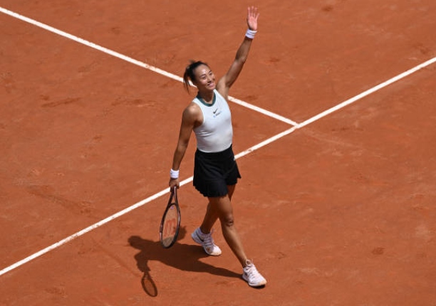 Zheng Stops Osaka, Charges Into Rome Quarterfinals 