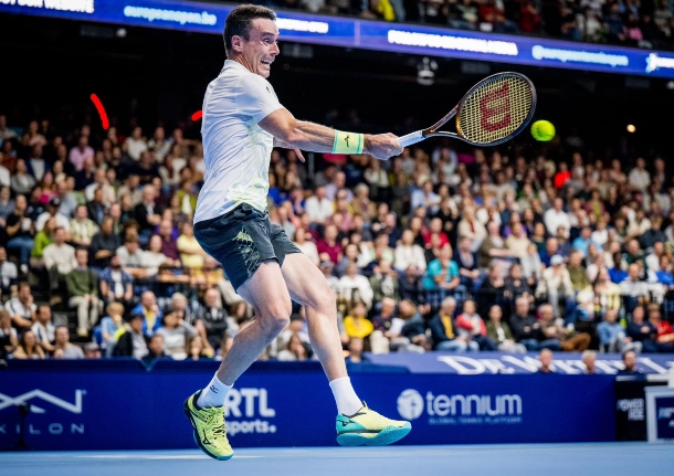 Relaunch: Bautista Agut Wins 12th Career Title in Antwerp 