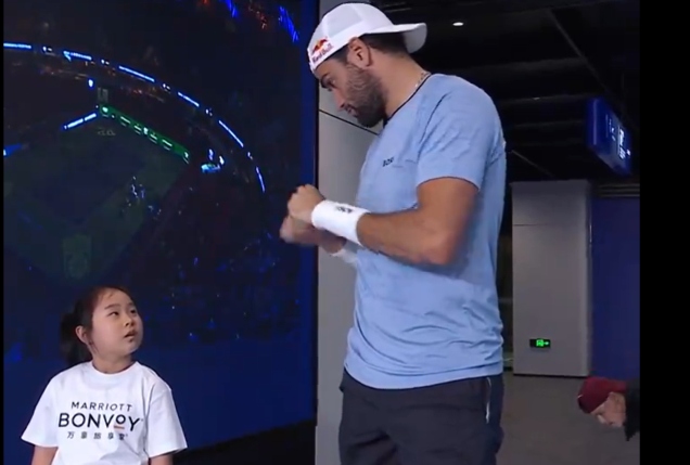 Watch: Berrettini Bonds with Kid Before Shanghai Match 