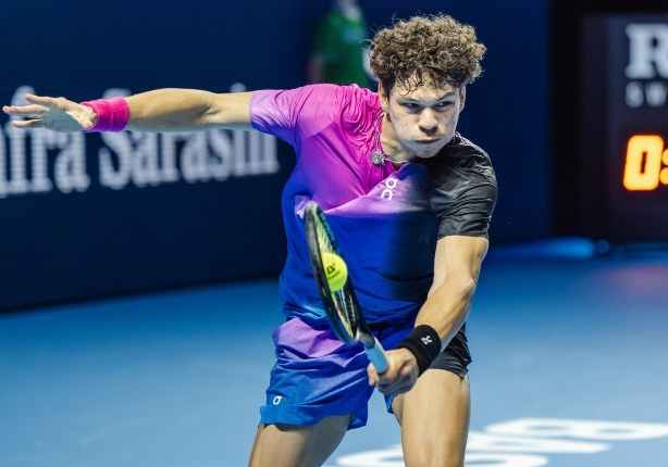 Shelton Edges Rublev, Sets Up Basel Blockbuster vs. Fils 