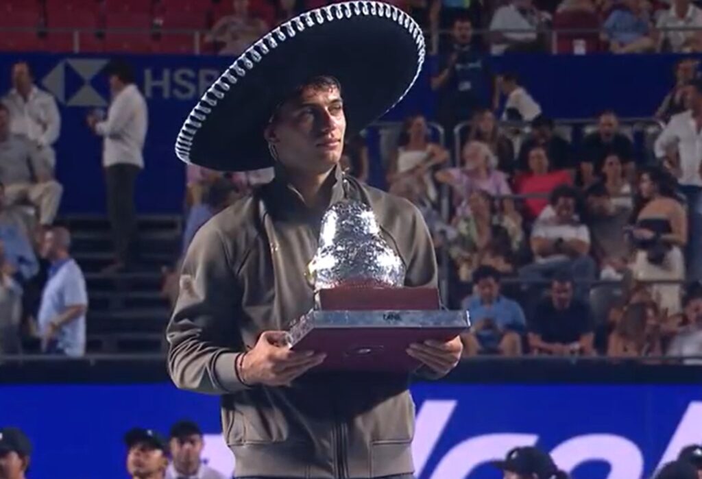 cobolli acapulco