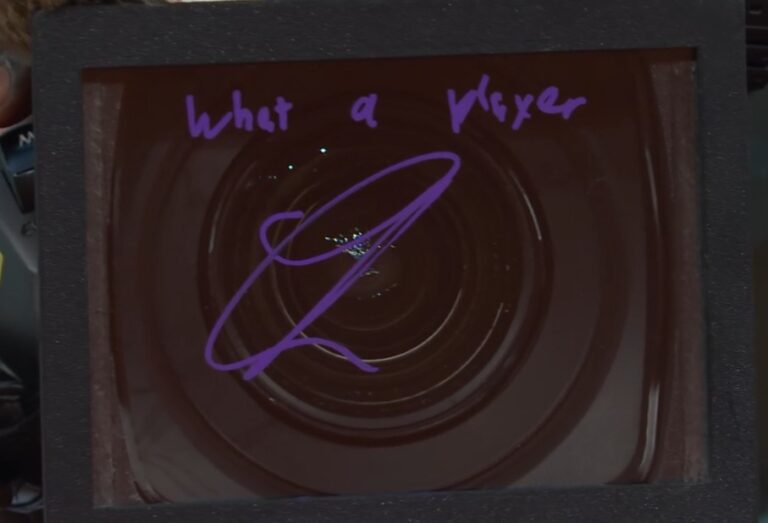 sinner camera sign
