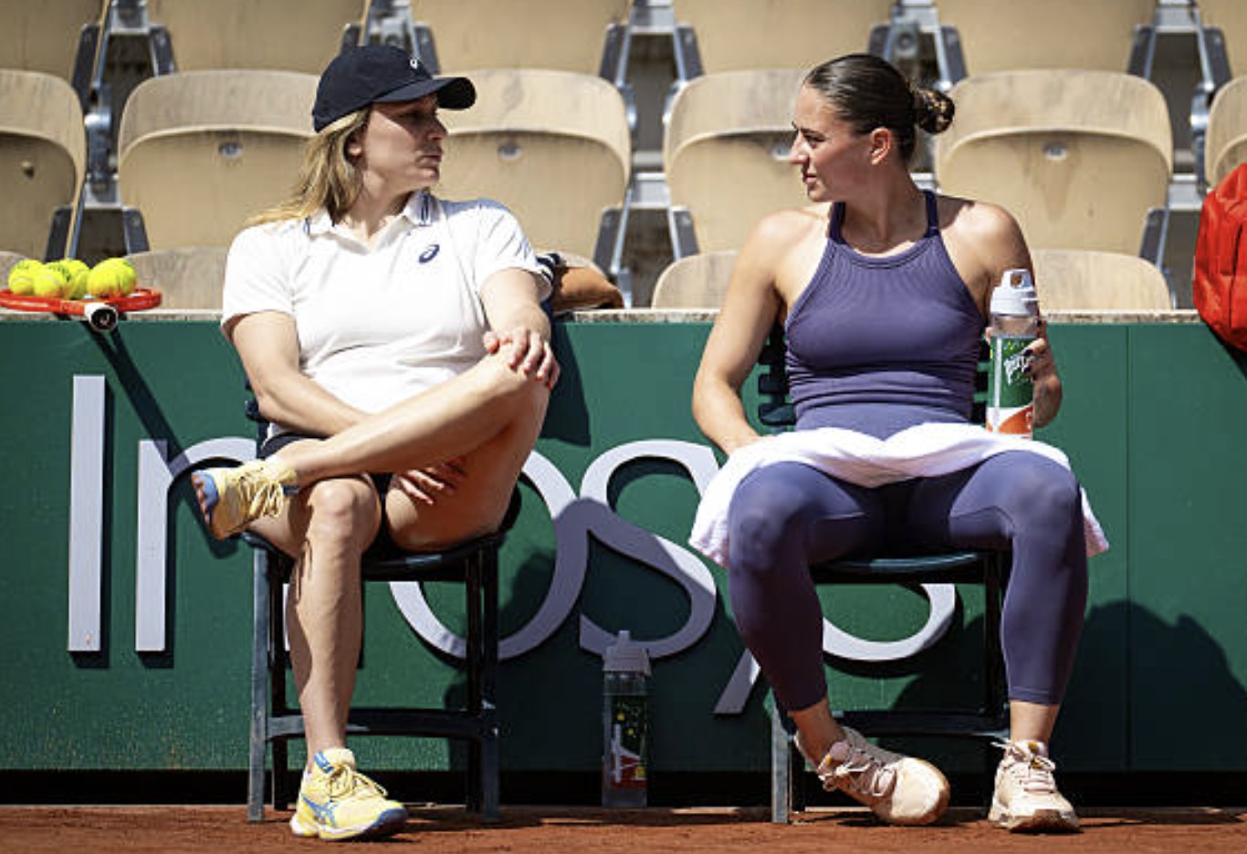zaniewska and kostyuk