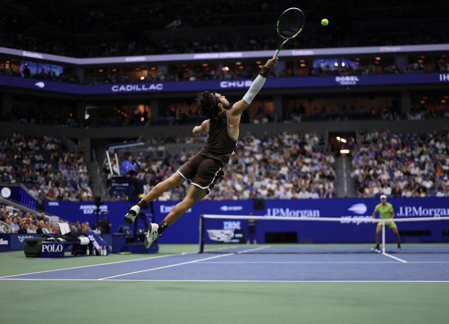 Alcaraz Flies Past Paul into Fifth US Open QF