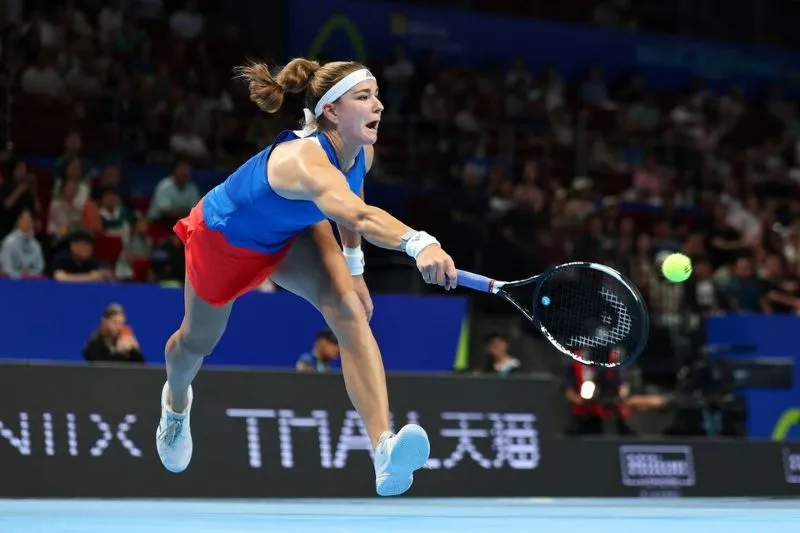 Noskova, Muchova Lead Czechia to First BJK Cup Final in Eight Years