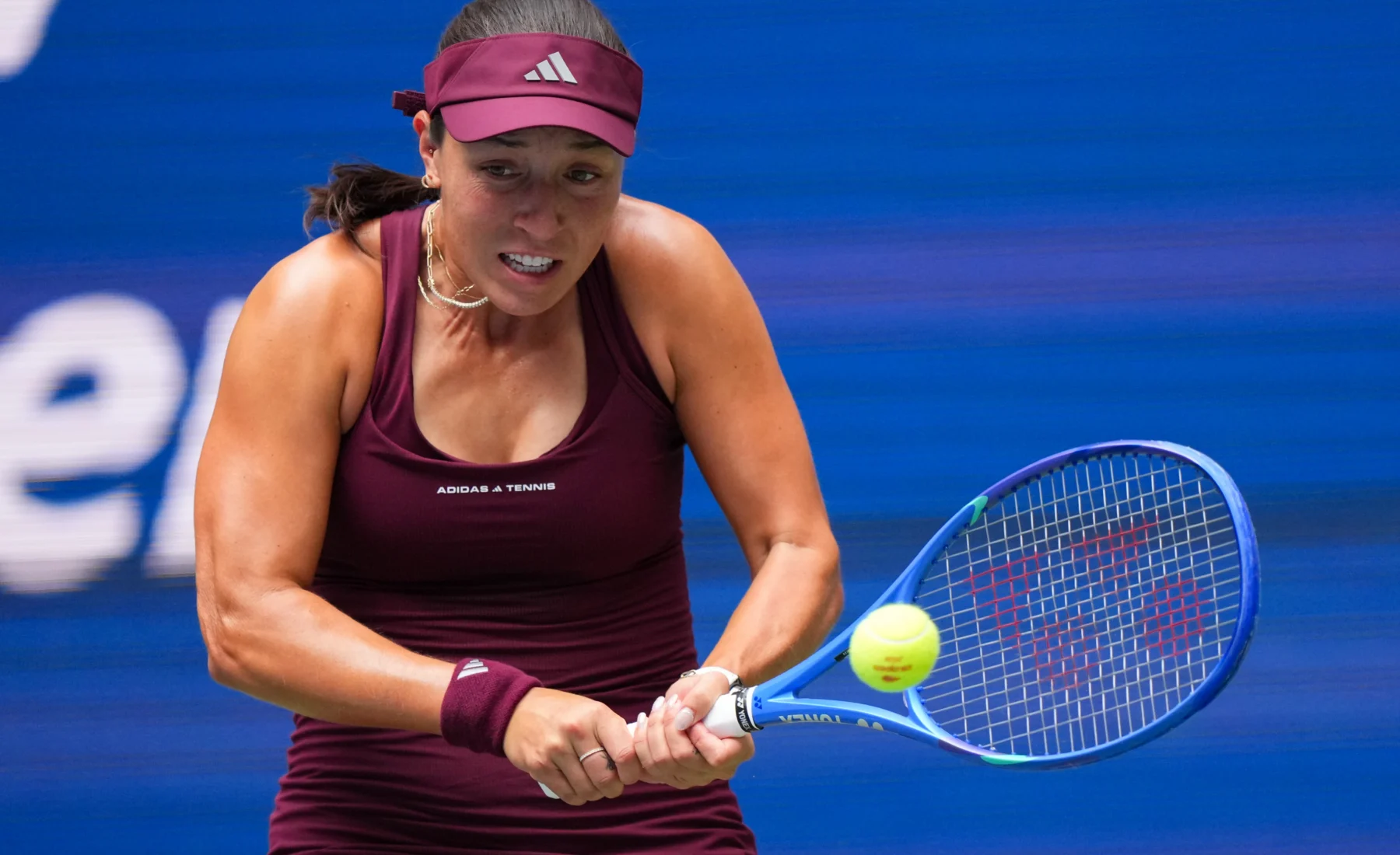 Pegula Overcomes Sluggish Start and Fernandez for US Open Fourth Round