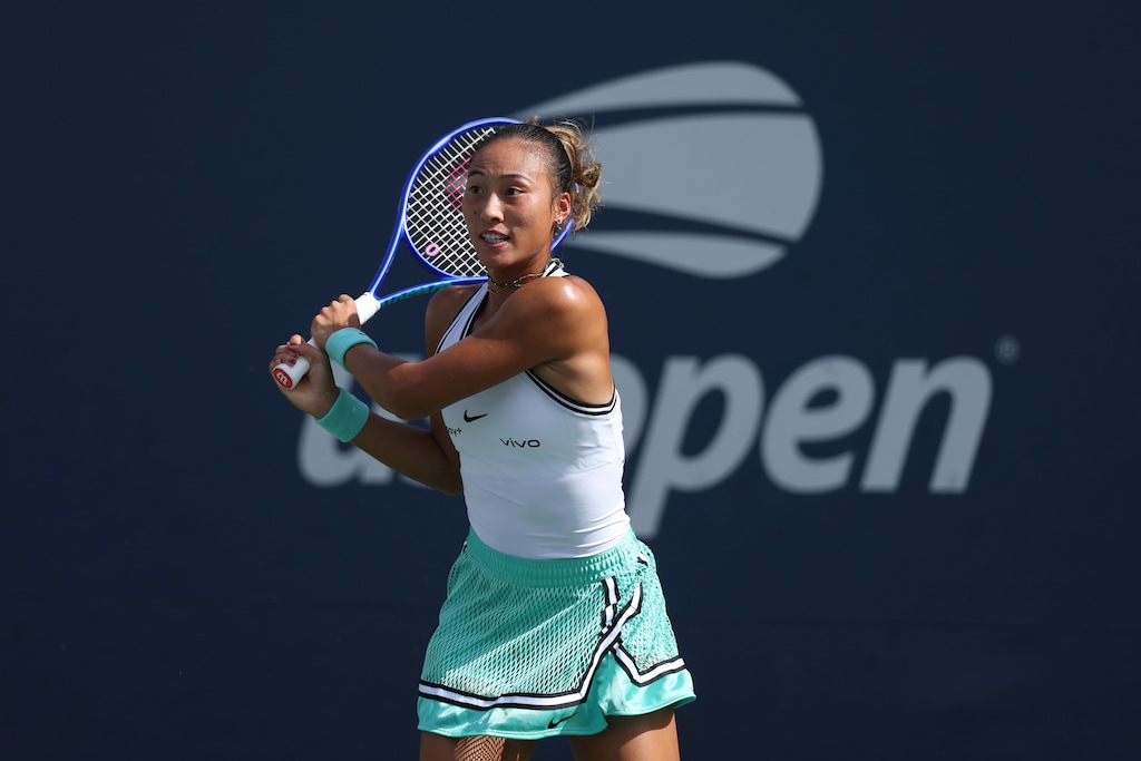 Comeback Qinwen: Zheng Shocks Swiatek for US Open QF Return