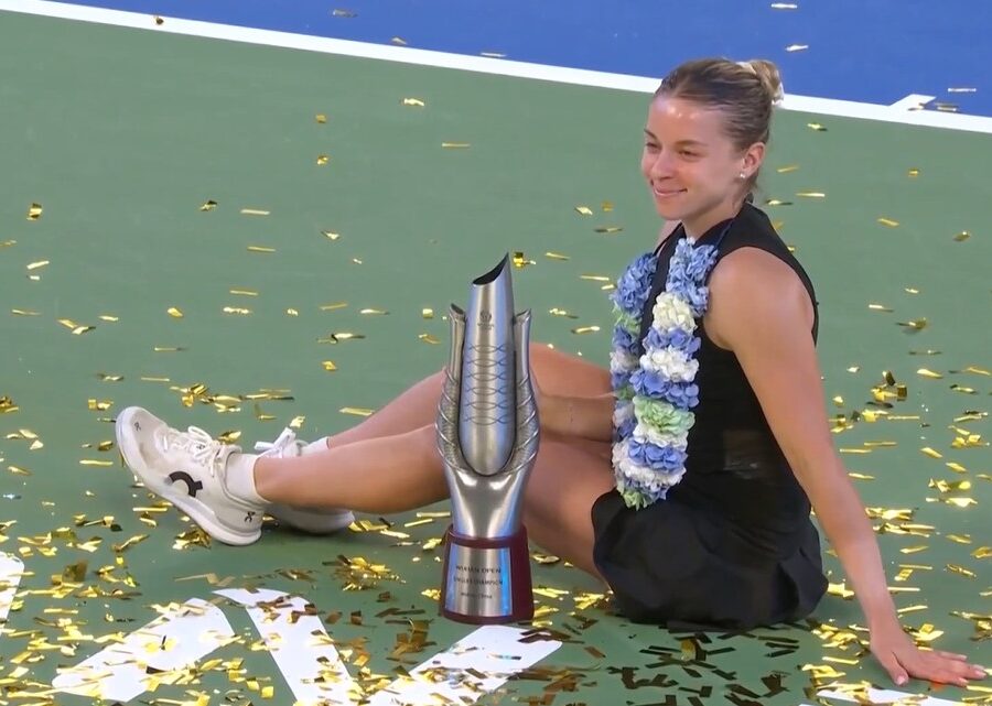 Chwalinska Recounts Tough Times After Wuhan Triumph: “I’m Just a Human”
